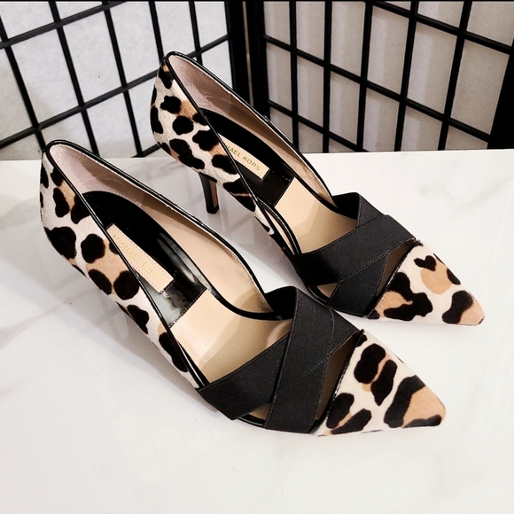 MICHAEL KORS "Stephanie" Leopard Calf Hair Pumps - 3" Heel - Picture 3 of 12